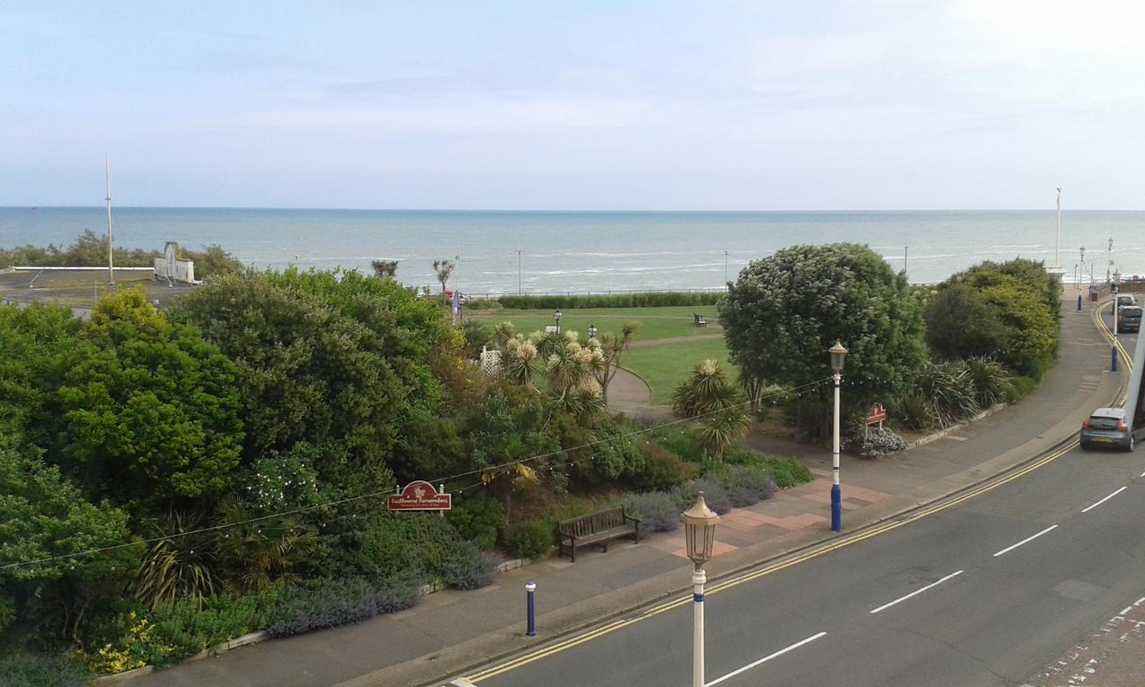 By The Sea Bed and breakfast Torneo de Eastbourne